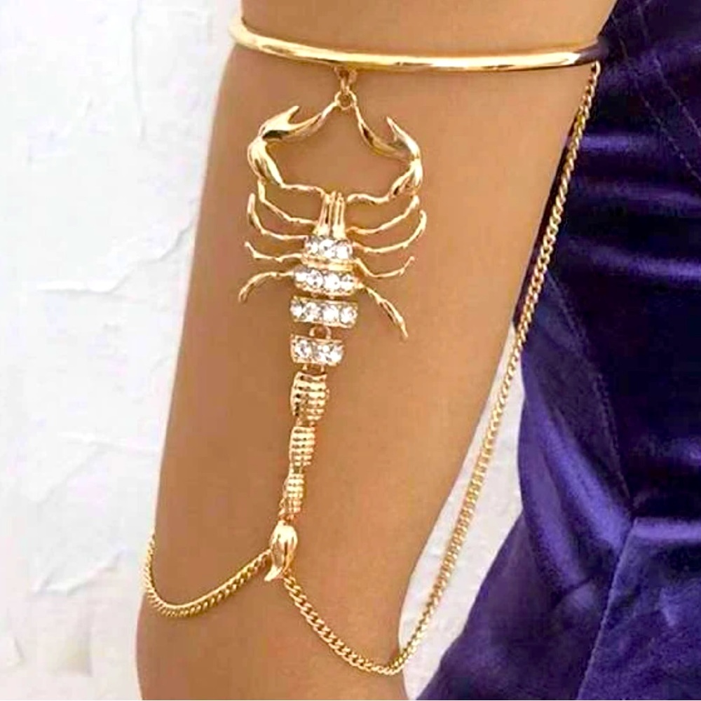 Scorpion Arm Cuff